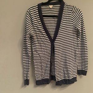 J crew sweater in navy and white